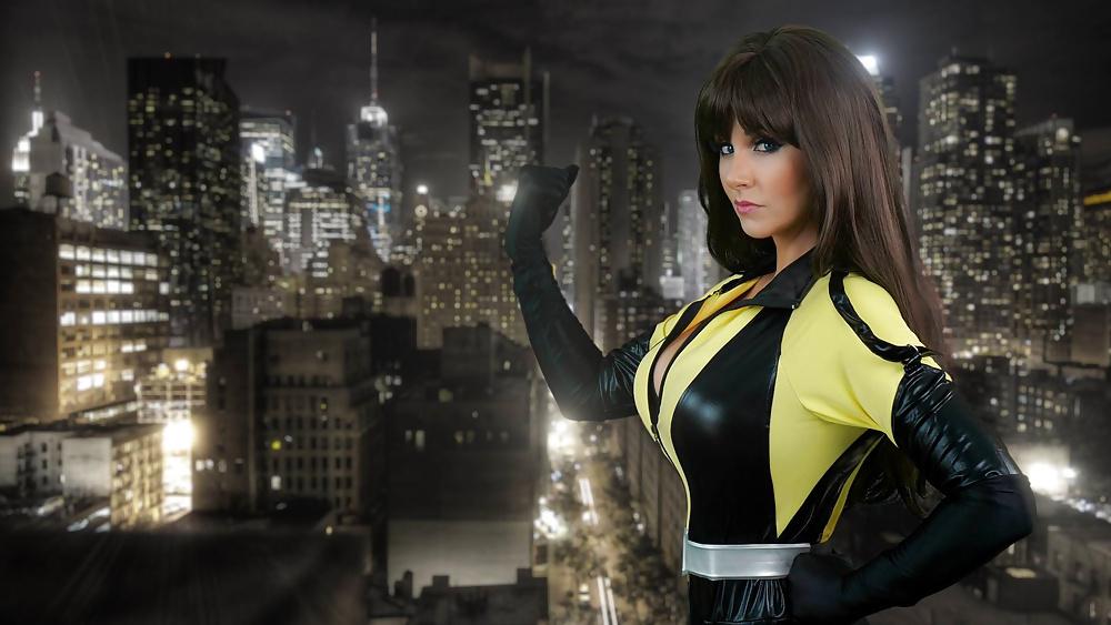 25P Angie Griffin mit BOG BOOBS – Screen Team