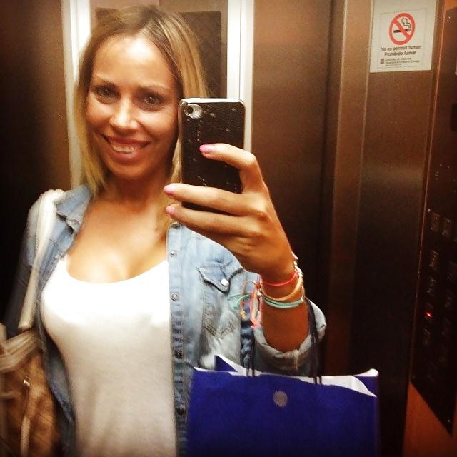 5P Slutty blonde with new boobs.
