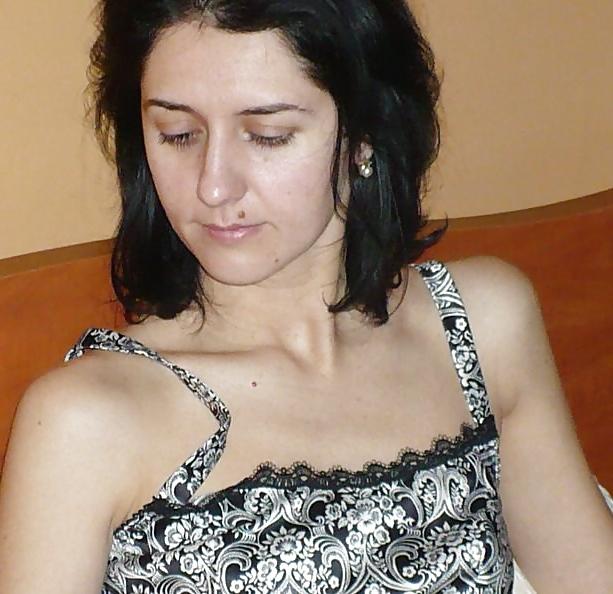8P Erika tall hungarian slim wife