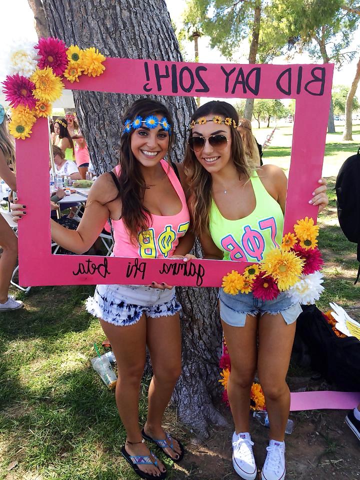 25P Sexy U of A college sorority sluts II, which would you fuck?