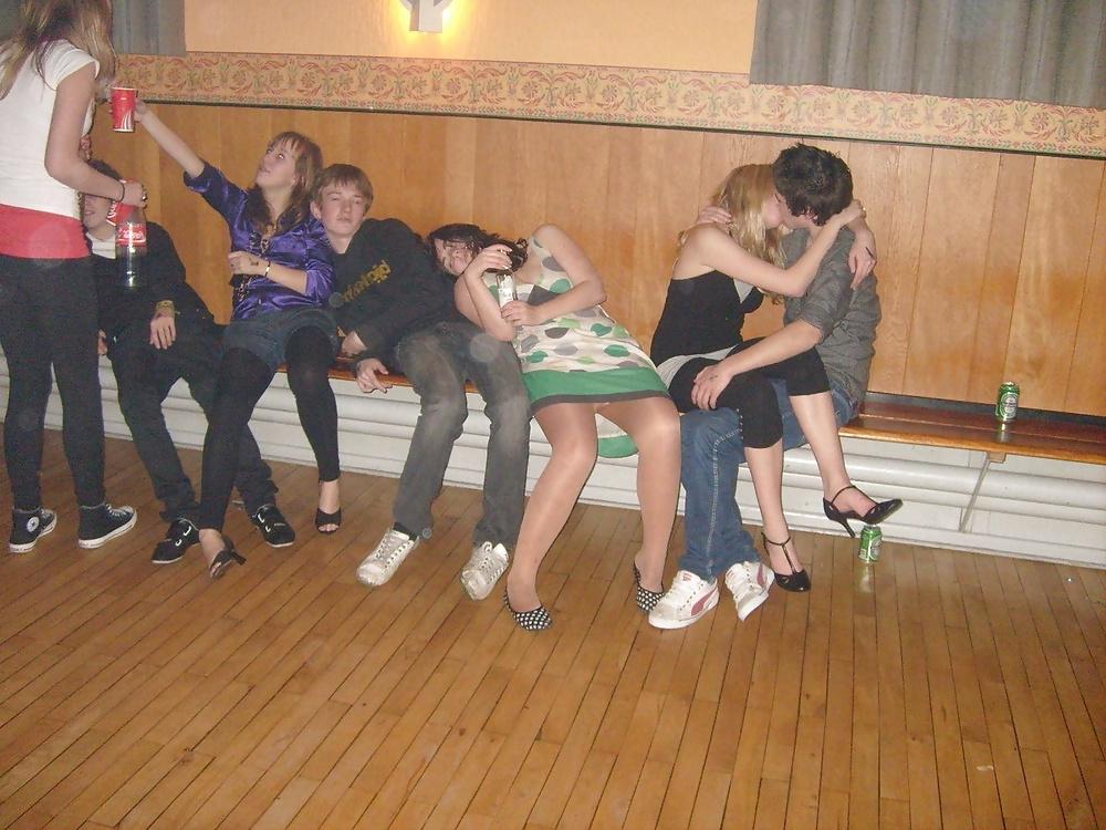 25P CRAZY TEEN PARTY PART 2