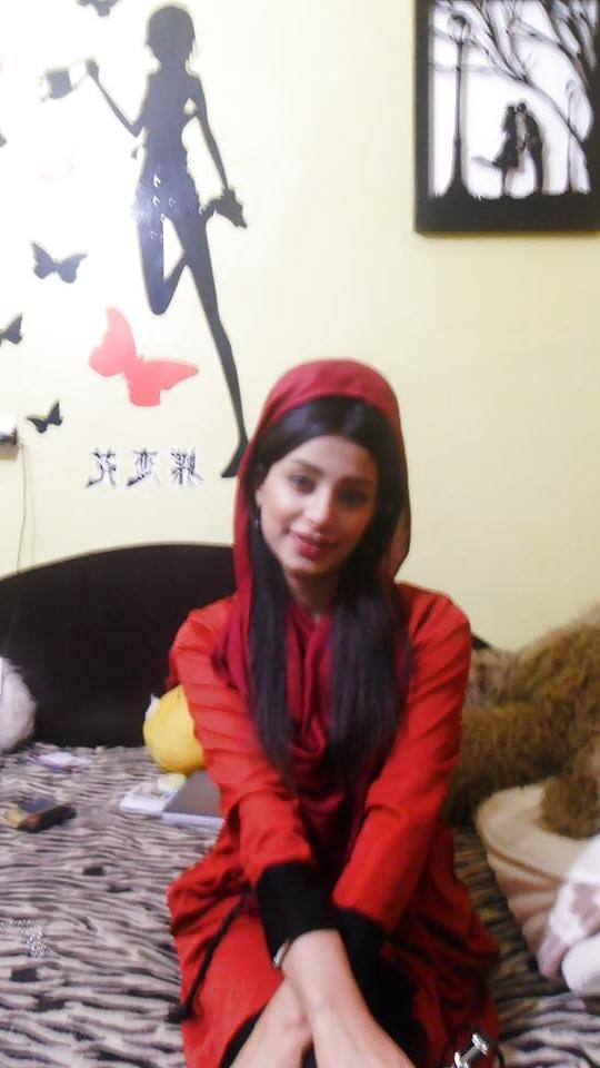 12P Persian Girls From FB