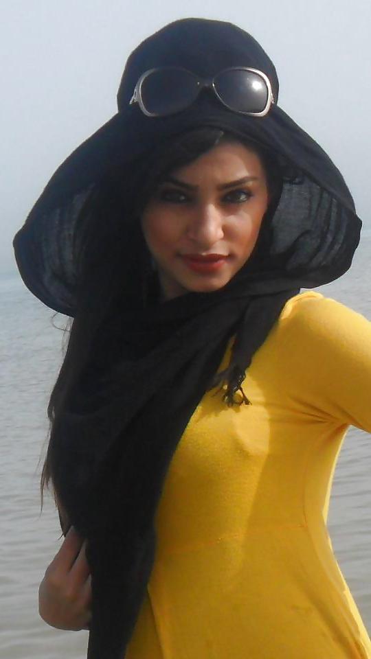 12P Persian Girls From FB
