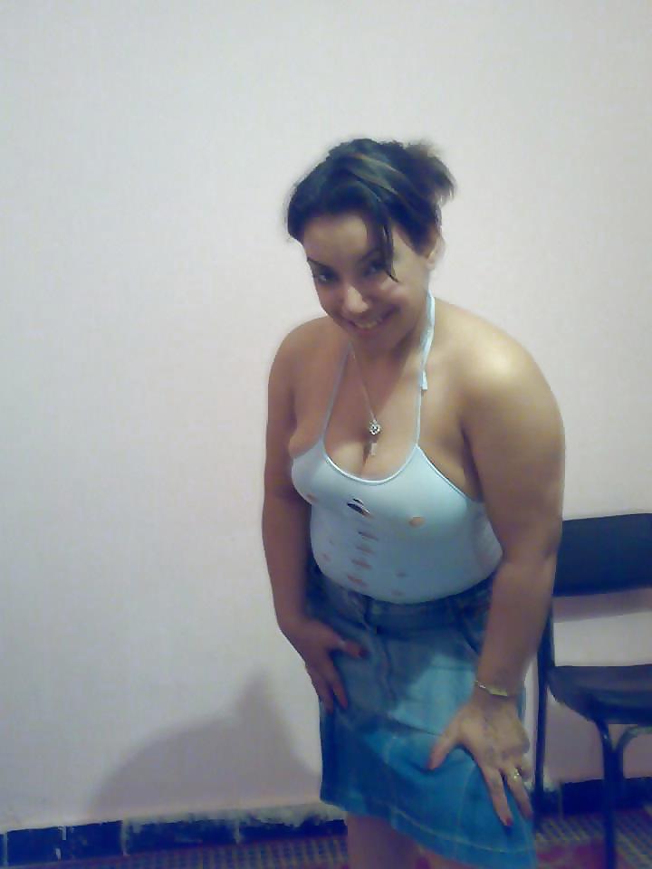 25P Hot Egyptian Babes 2