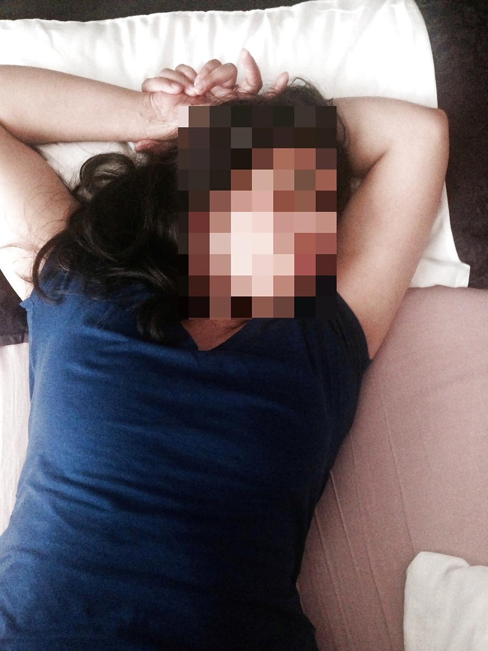 7P INDIAN WIFE BOOBS TEASER