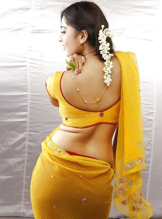 11P Hot indian heroine