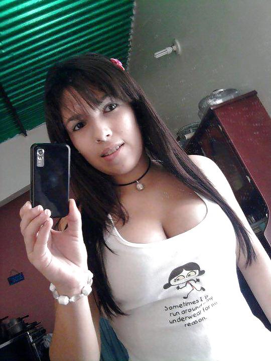 13P Indian babes - non nude