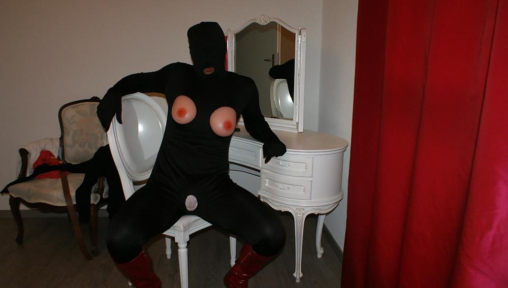 16P Fetish catsuit