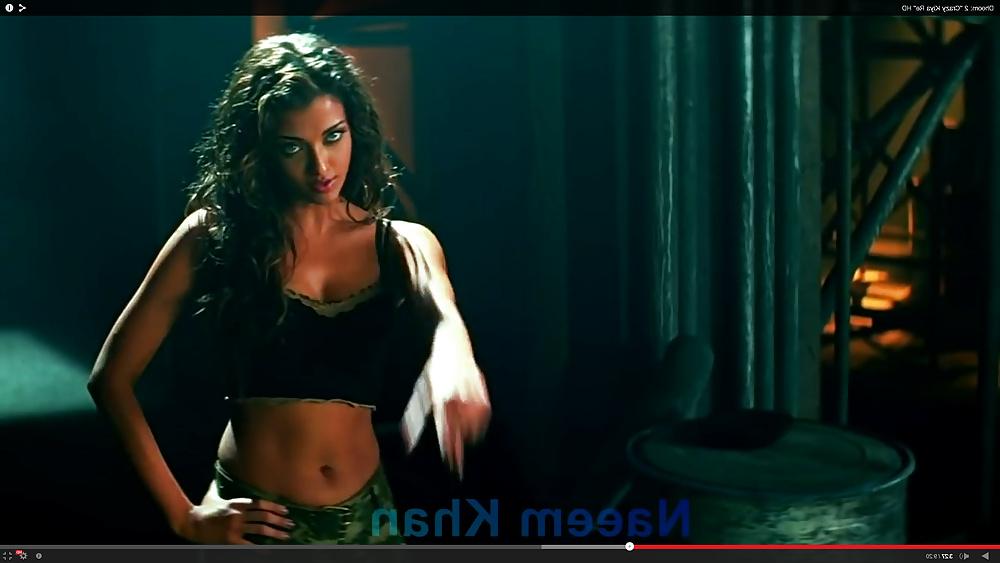16P Indian hot celebrities (non nude)