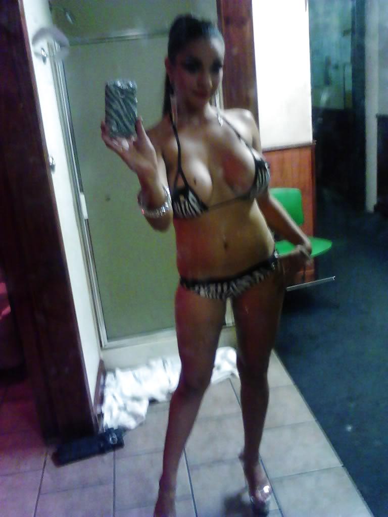 25P Maricella Huge Boobs, Ass and Pussy