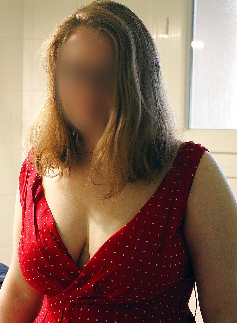 11P A mix of my girlfriends big naturals tits and big ass II