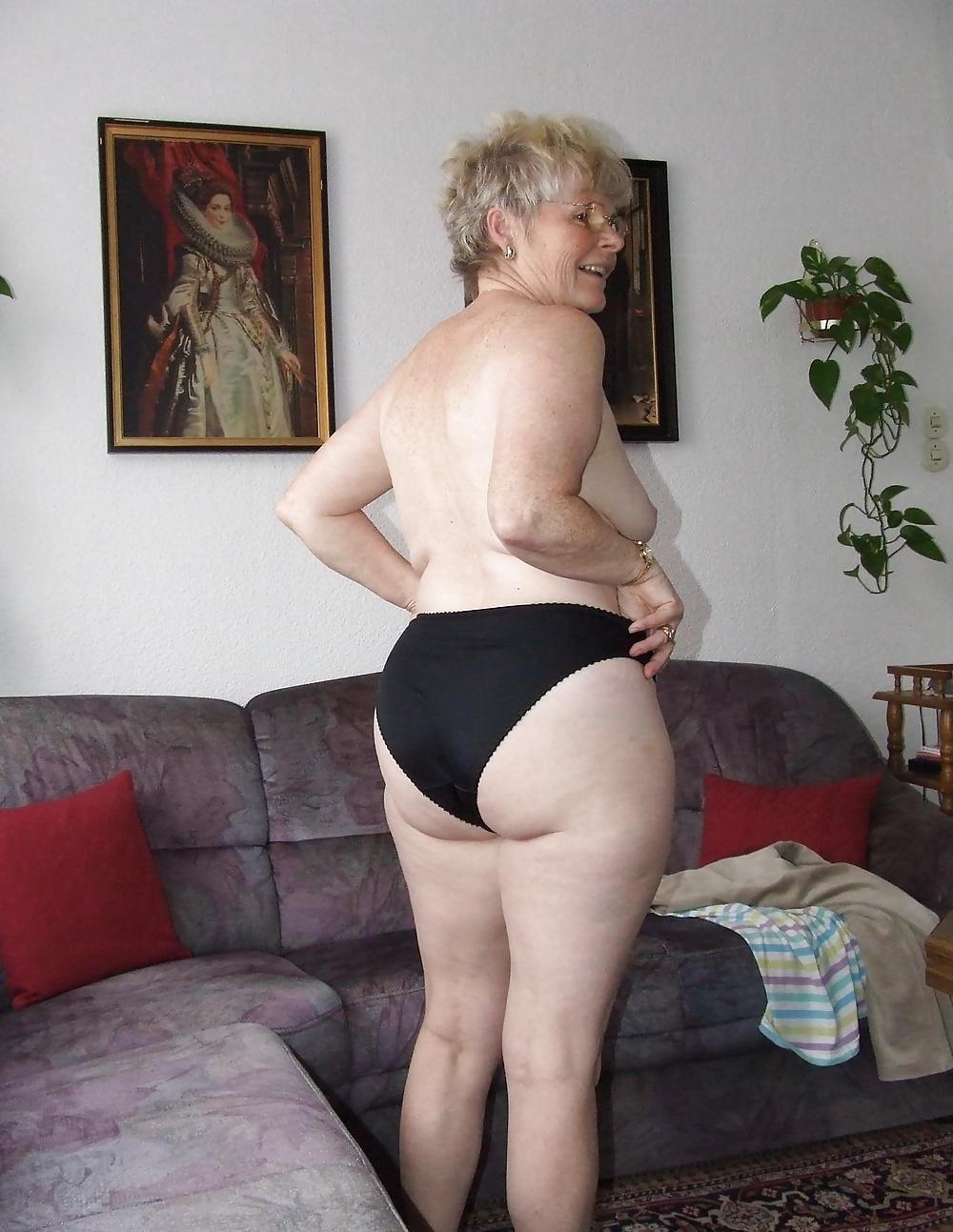 16P She undresses for her husband