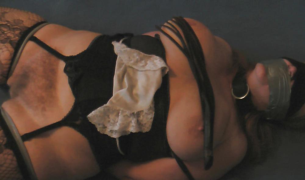 25P Bondage beauties