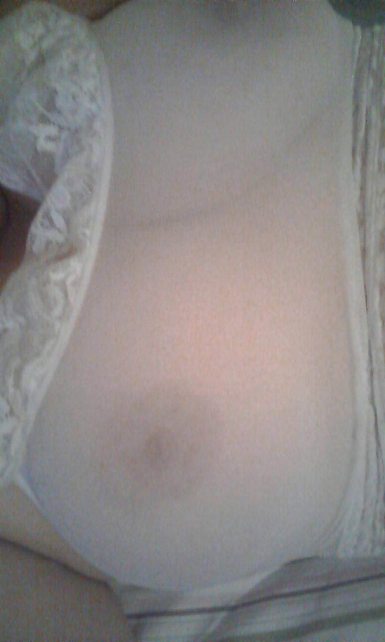 17P PRIVATE PHONE PHOTOS 5