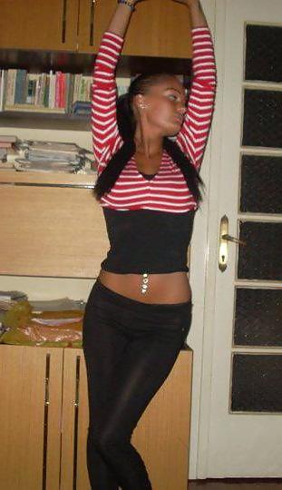 25P Domace cice u tajicama-spandex ass