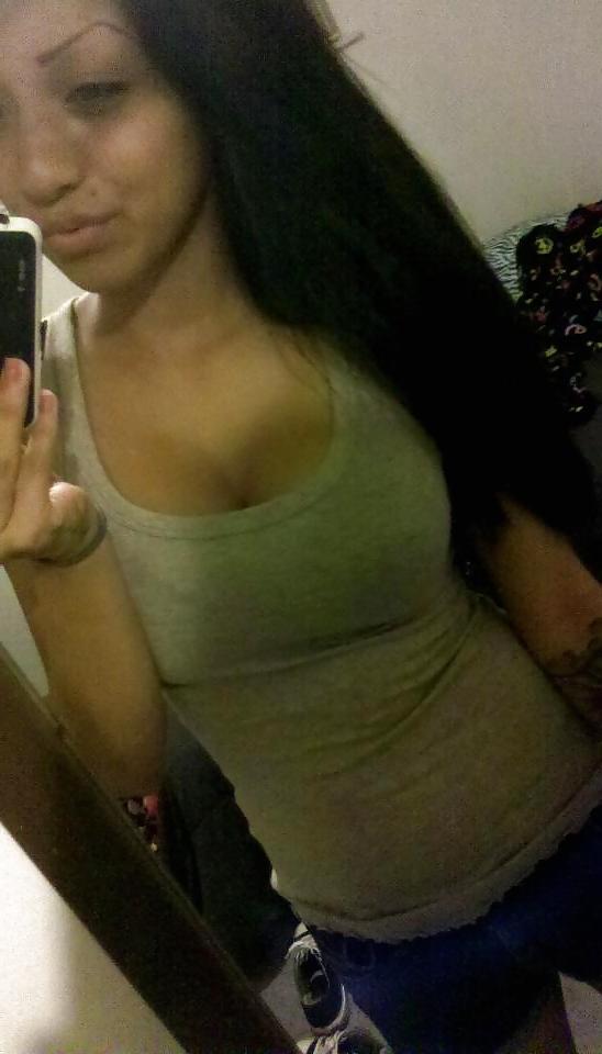 13P Sexy spanish mami