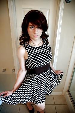 25P Crossdressed babes
