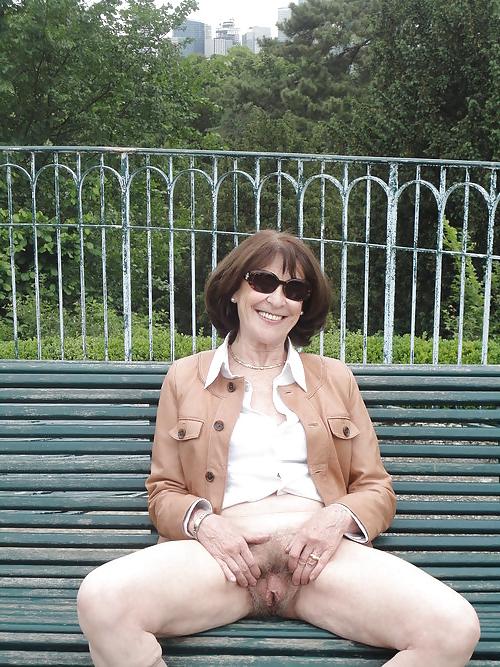25P Older Girls - Grannies - Cougar - Mature Babes   N A K E D