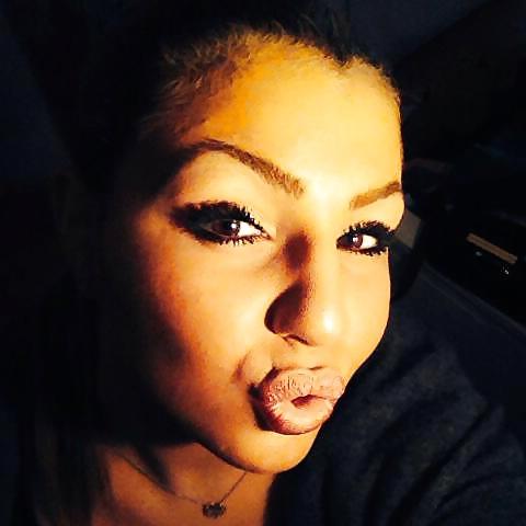 20P Beurette Visage a Sperme 38