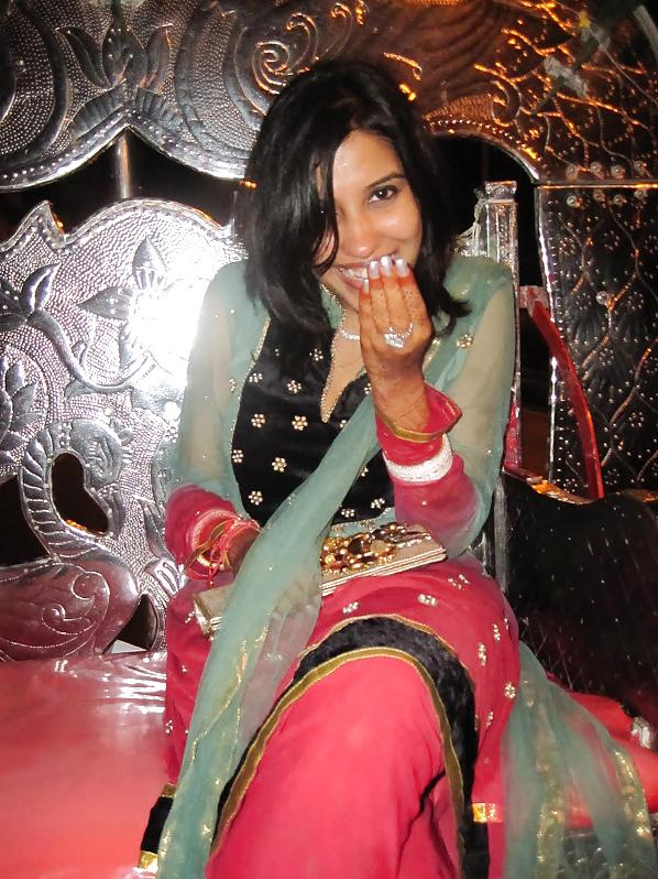 25P Indian Honeymoon Couples UNSEEN