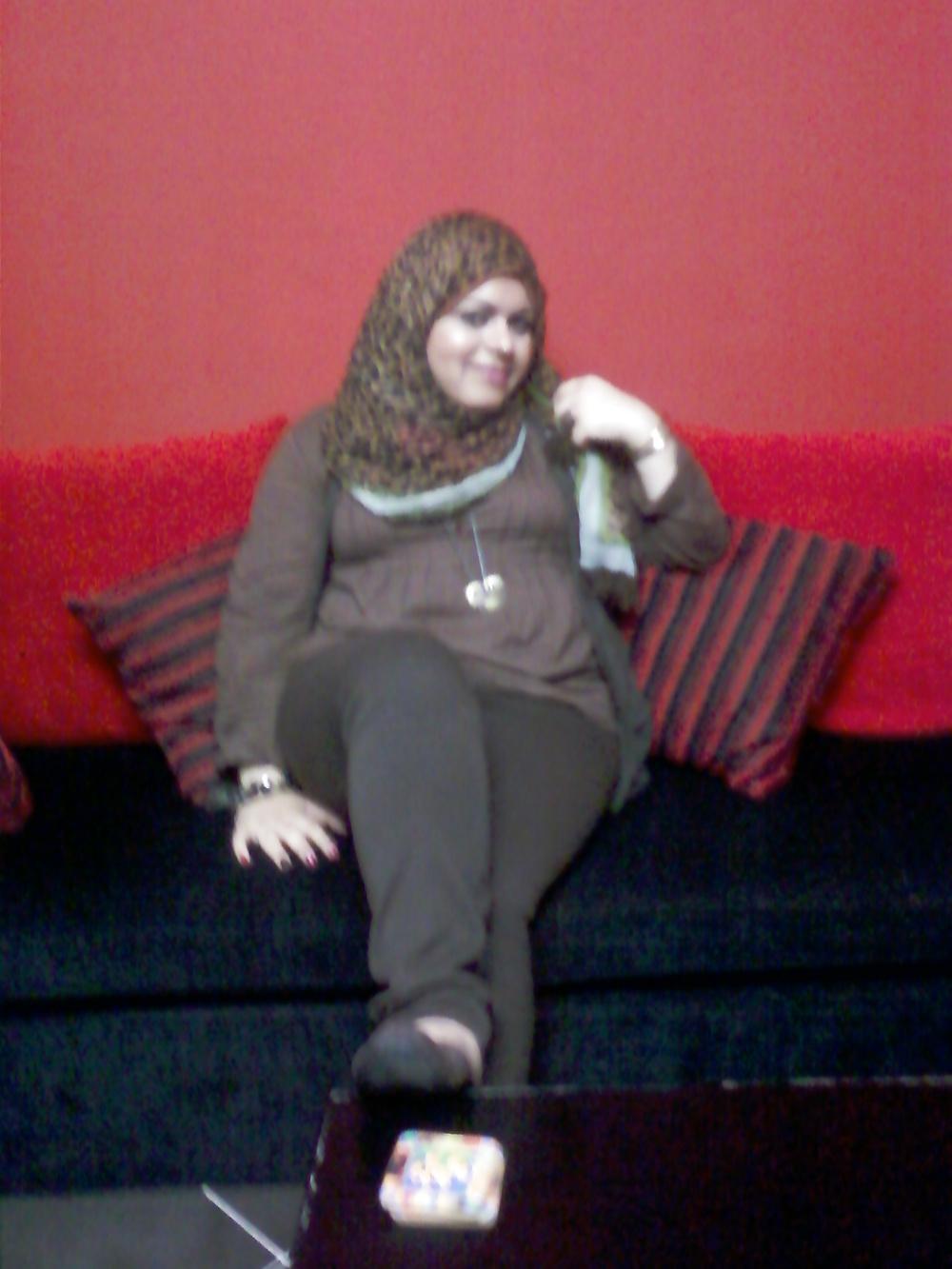 20P Egyptian Big Tits Girls of Alexandria 4 : The Milfs