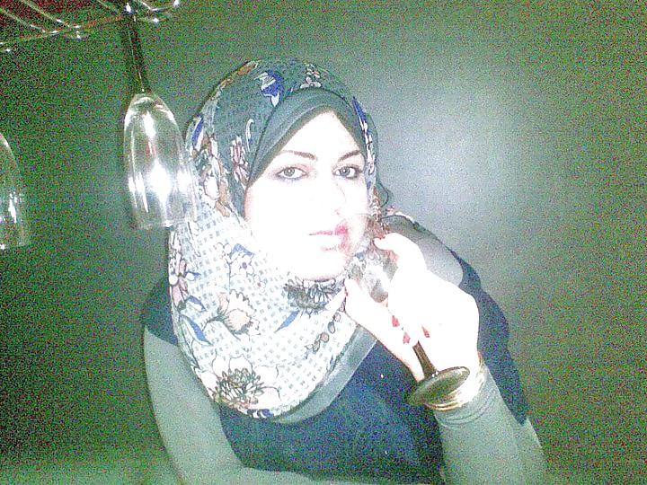 20P Egyptian Big Tits Girls of Alexandria 4 : The Milfs
