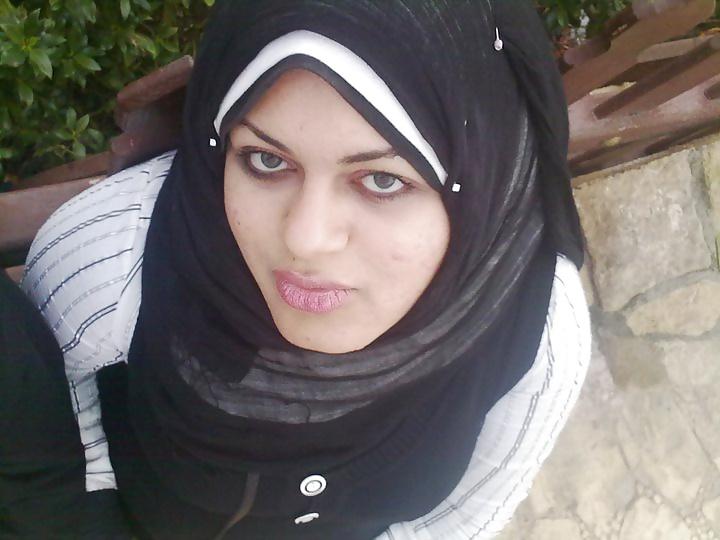 20P Egyptian Big Tits Girls of Alexandria 4 : The Milfs
