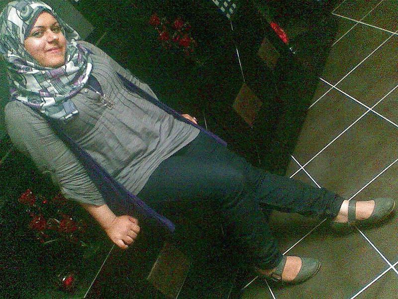 20P Egyptian Big Tits Girls of Alexandria 4 : The Milfs