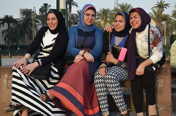 15P Egyptian Big Tits Girls of Alexandria 11 : The Milfs 