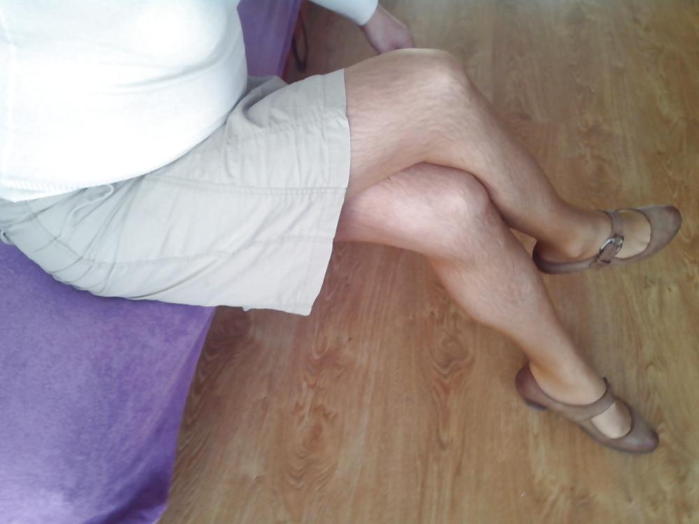 18P Crossdresser in pantyhose skirt and boots my women