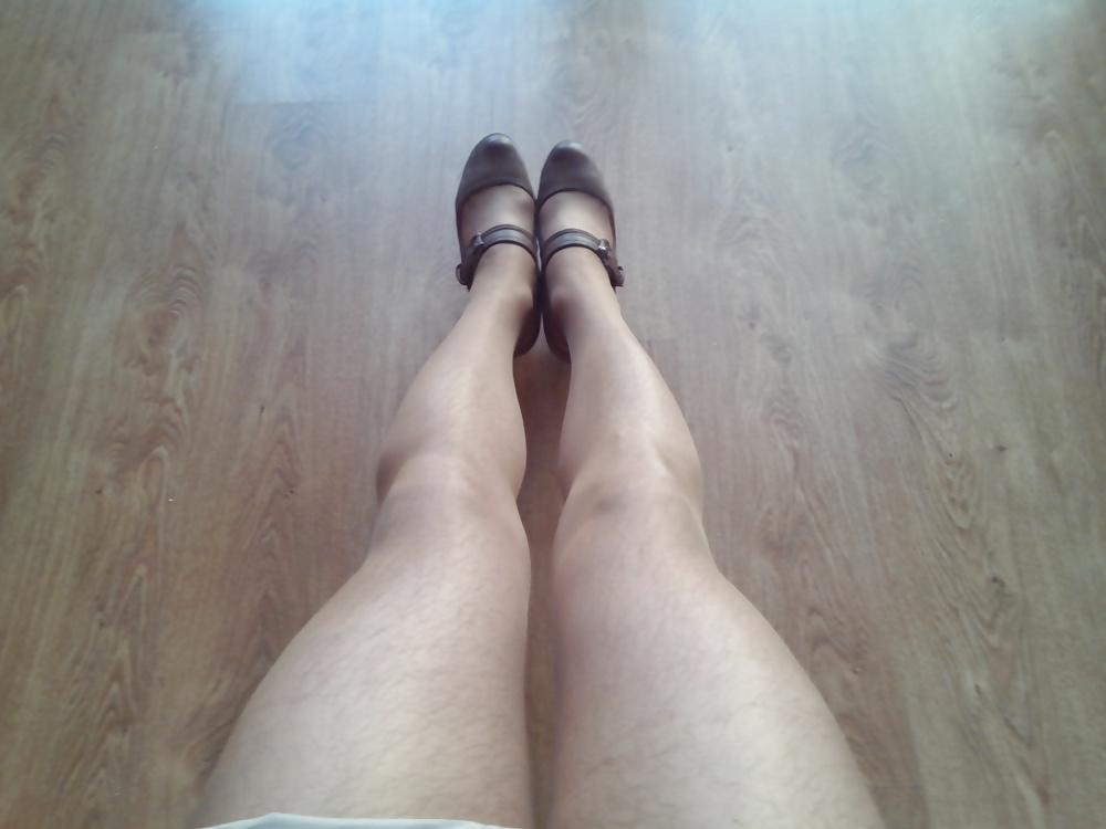 18P Crossdresser in pantyhose skirt and boots my women