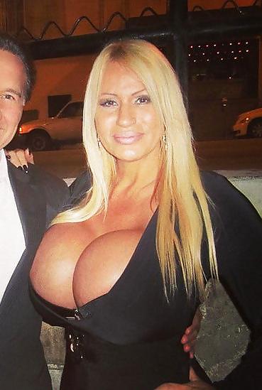 15P Dream boobs
