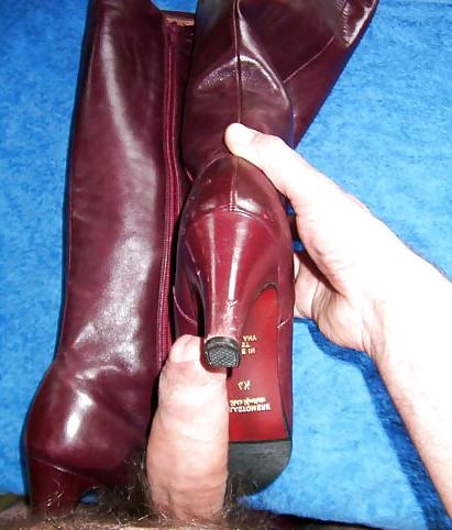 25P Vintage leather boots