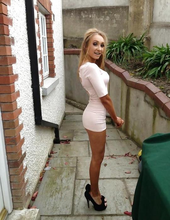 25P Teen babes in mini dresses