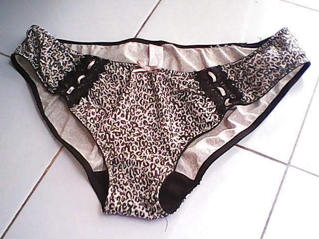 9P Creampie on panty my friend #3 (bom)