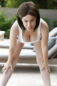 15P Kelly Capone (American Adult Model)