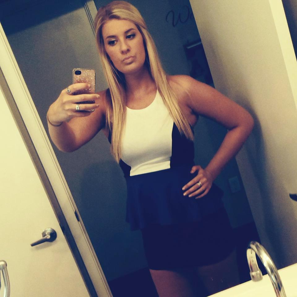 25P Facebook teen babes 23 dressed up, makeup & hair done
