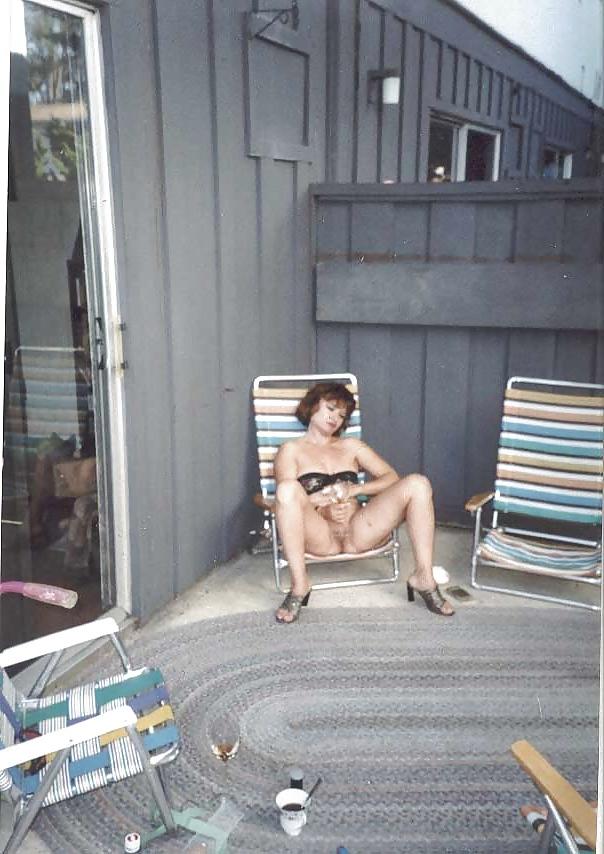25P Russian married slut Anna Nikolaeva, now lives in the U.S.15
