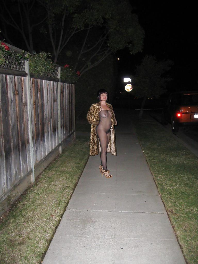 25P Russian married slut Anna Nikolaeva, now lives in the U.S.15