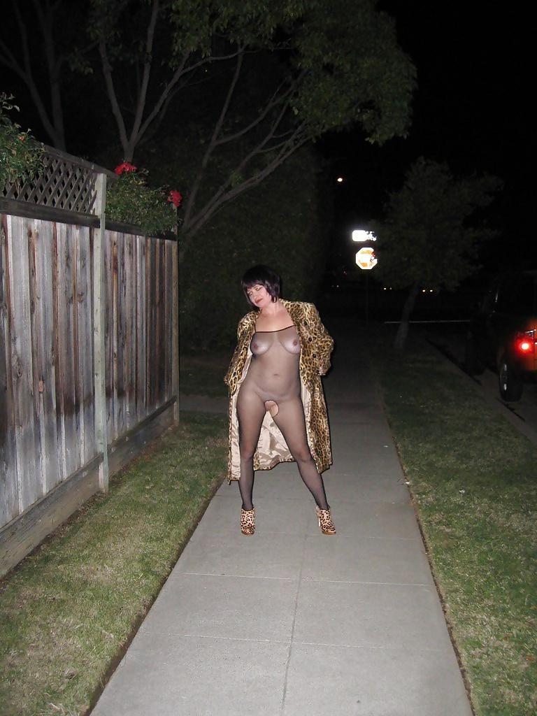 25P Russian married slut Anna Nikolaeva, now lives in the U.S.15