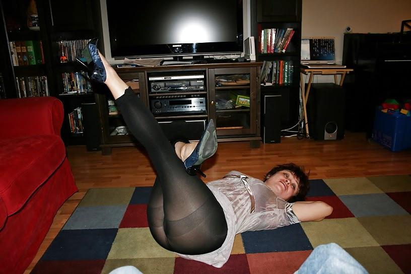 25P Russian married slut Anna Nikolaeva, now lives in the U.S.15