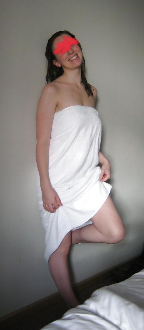 14P My Wife Caught Naked