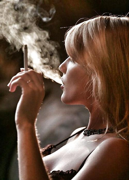 25P Smoking Sexy 24