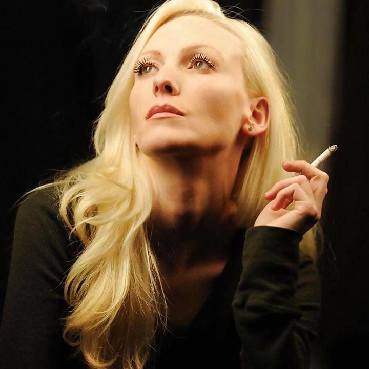 25P Smoking Sexy 24