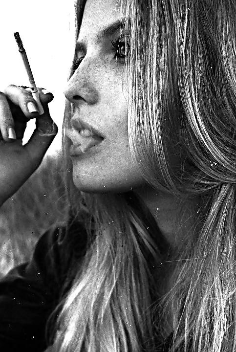 25P Smoking Sexy 24