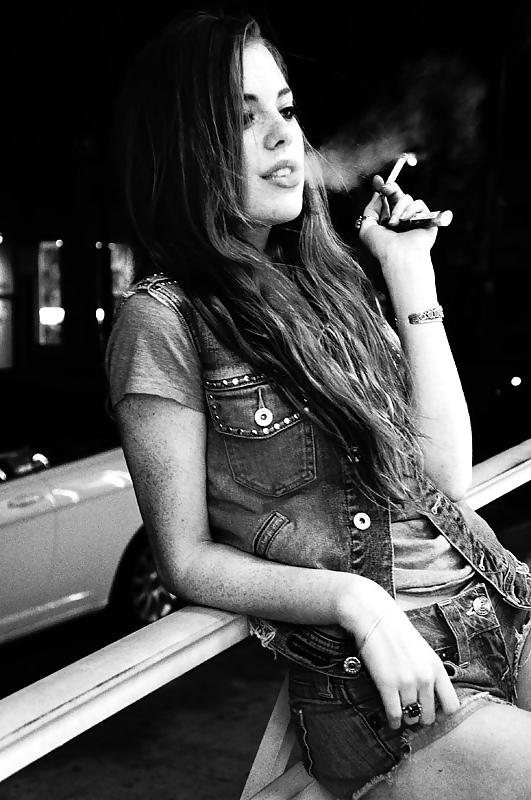 25P Smoking Sexy 24