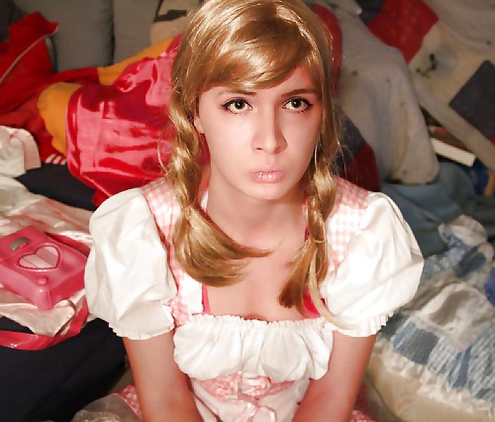 25P Pretty crossdressed babes 