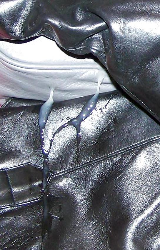 13P Leather boots, skirt and handbag