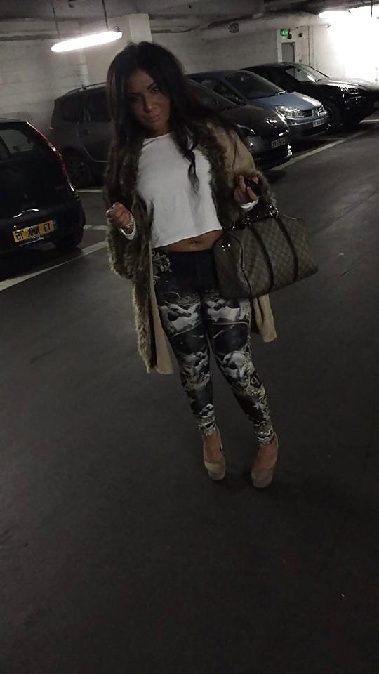 25P Houda beurette salope
