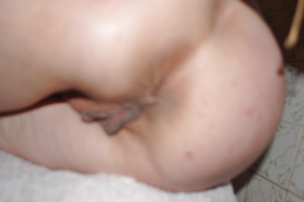 4P Shy Milfs booty hole